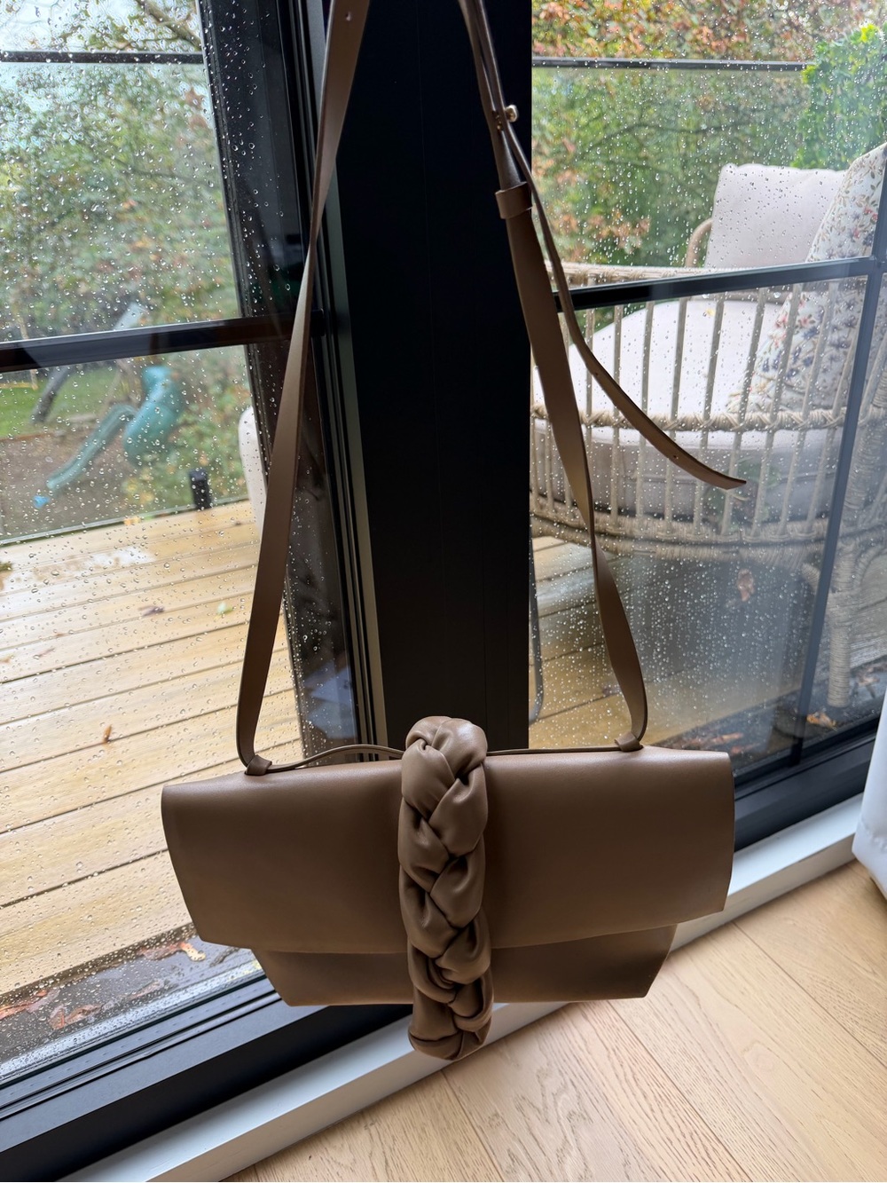DeMellier Verona Bag Taupe - Picture 3 of 9